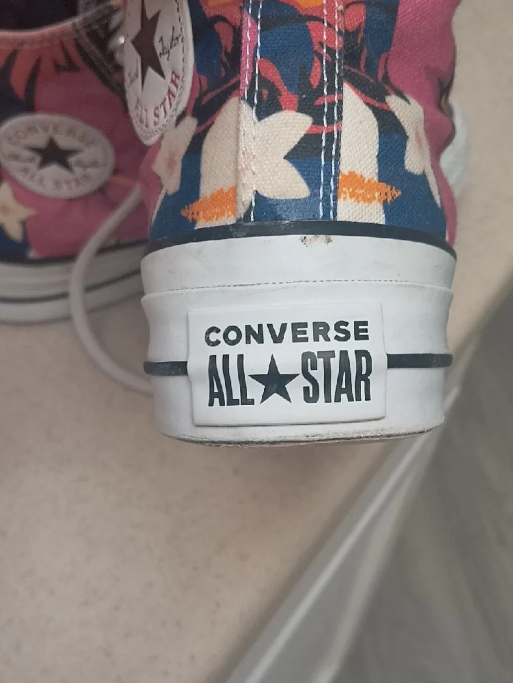 Converse colorful floral